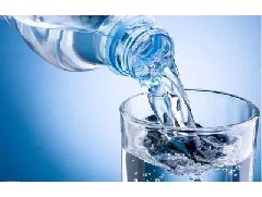 如何鑒別桶裝水質(zhì)量？